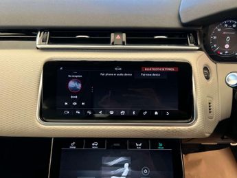 LAND ROVER RANGE ROVER VELAR 2.0 Range Rover Velar R-Dynamic SE D180 Auto 4WD 5dr