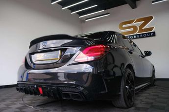 Mercedes-Benz C-CLASS 2.0 C 220 AMG Line Premium D Auto 4dr