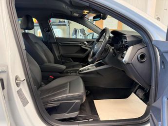 AUDI A3 1.4 A3 Sportback 40 TFSI e Sport Semi-Auto 5dr