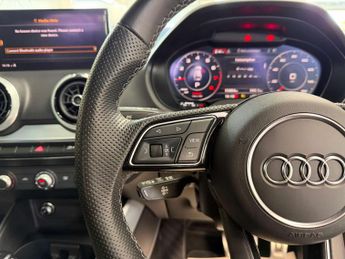 AUDI Q2 1.5 Q2 Black Edition 35 TFSI Semi-Auto 5dr