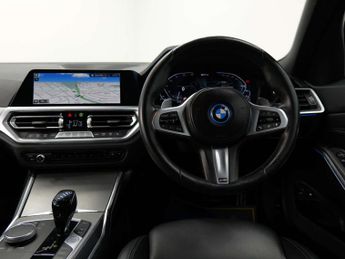 BMW 3 Series 2.0 330e M Sport Auto 5dr
