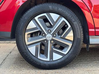 HYUNDAI KONA Kona Premium EV 5dr
