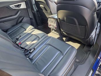 Audi SQ7 4.0 TDI V8 SUV 5dr Diesel Tiptronic quattro Euro 6 (s/s) (435 ps