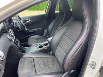 Mercedes-Benz A-CLASS 1.6 A 160 AMG Line Premium Auto 5dr