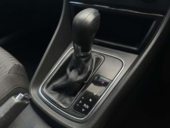 SEAT LEON 1.2 Leon SE Technology TSi Semi-Auto 3dr