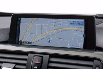 BMW 3 SERIES 3.0 330d M Sport Touring 5dr Diesel Auto Euro 5 (s/s) (258 ps)