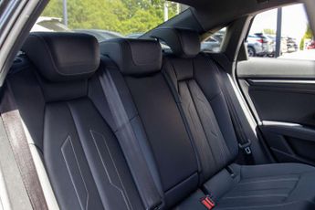 AUDI A3 2.0 TDI 35 S line Saloon 4dr Diesel S Tronic Euro 6 (s/s) (150 p