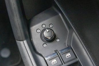 AUDI A3 2.0 TDI 35 S line Saloon 4dr Diesel S Tronic Euro 6 (s/s) (150 p