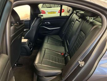 BMW 3 SERIES 2.0 330e M Sport Auto 4dr