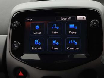 TOYOTA AYGO 1.0 Aygo X-Play TSS VVT-i CVT 5dr