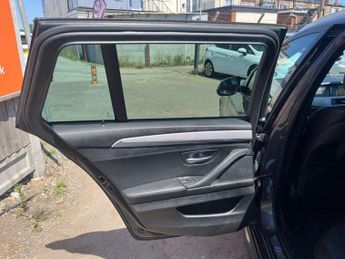 BMW 5 SERIES 2.0 520d M Sport Auto 5dr