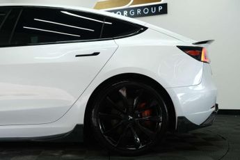 Tesla Model 3 Model 3 Performance AWD 4WD 4dr