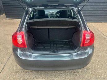 TOYOTA AURIS 1.6 Auris T3 VVT-i 5dr