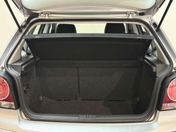 Volkswagen POLO 1.4 Polo S 75 Auto 5dr
