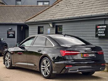 Audi A6 Saloon 2.0 TDI 40 S line Saloon 4dr Diesel S Tronic Euro 6 (s/s) (204 p