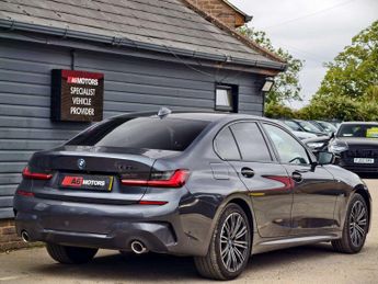 BMW 3 SERIES 2.0 330e 12kWh M Sport Saloon 4dr Petrol Plug-in Hybrid Auto Eur