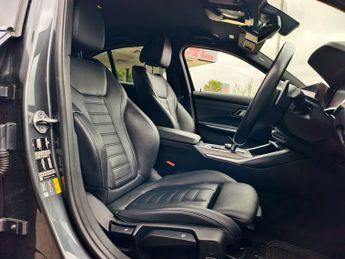 BMW 3 SERIES 2.0 330e 12kWh M Sport Saloon 4dr Petrol Plug-in Hybrid Auto Eur