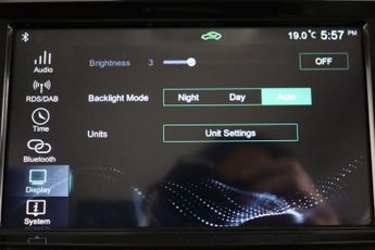 MG MG5 61.1kWh Excite Long Range Estate 5dr Electric Auto (156 ps)