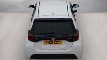 Toyota Yaris 1.5 VVT-h Design Hatchback 5dr Petrol Hybrid E-CVT Euro 6 (s/s) 