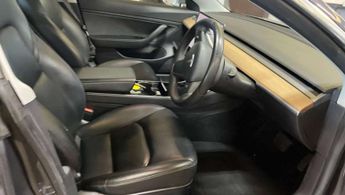 Tesla Model 3 Standard Range Plus Saloon 4dr Electric Auto RWD (241 bhp)