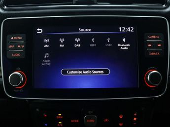 NISSAN LEAF 40kWh Tekna Hatchback 5dr Electric Auto (150 ps)