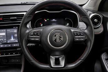 MG MG ZS 51.1kWh SE SUV 5dr Electric Auto (176 ps)
