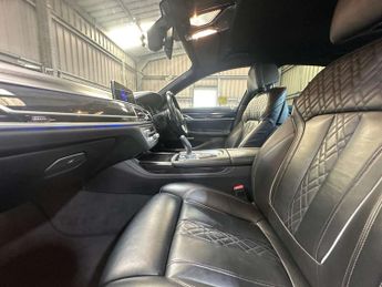 BMW 7 SERIES 2.0 740e 9.2kWh M Sport Saloon 4dr Petrol Plug-in Hybrid Auto Eu