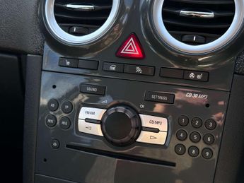 VAUXHALL CORSA 1.4 Corsa SE Auto 5dr
