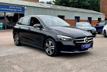 MERCEDES-BENZ B-CLASS 1.3 B 200 Sport Auto 5dr