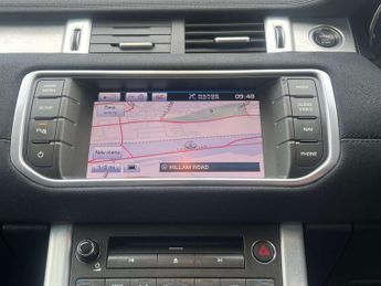 Land Rover RANGE ROVER EVOQUE 2.2 Range Rover Evoque Pure Tech TD4 4WD 5dr