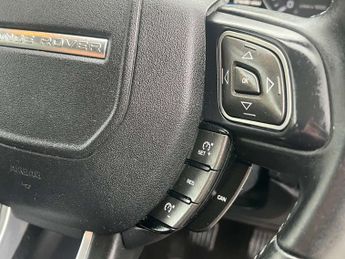 Land Rover RANGE ROVER EVOQUE 2.2 Range Rover Evoque Pure Tech TD4 4WD 5dr