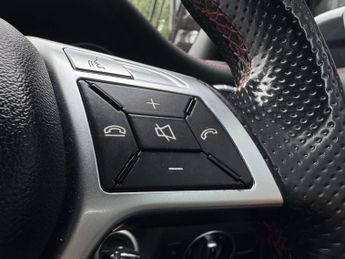 MERCEDES-BENZ CLA 2.1 CLA 220 AMG Sport CDi Auto 4dr