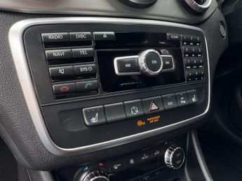 MERCEDES-BENZ CLA 2.1 CLA 220 AMG Sport CDi Auto 4dr