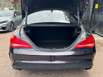 MERCEDES-BENZ CLA 2.1 CLA 220 AMG Sport CDi Auto 4dr