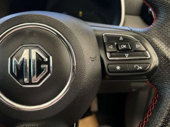 MG ZS MG ZS Trophy EV 5dr