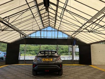 TOYOTA C-HR 1.8 C-HR-Dynamic HEV CVT 5dr