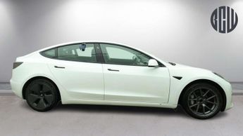 TESLA MODEL 3 Model 3 Standard Range + 4dr