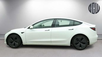 TESLA MODEL 3 Model 3 Standard Range + 4dr