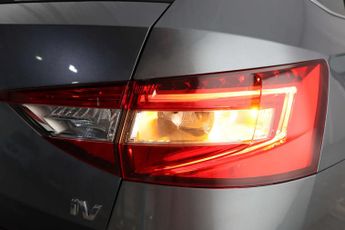 Skoda Superb 1.4 TSI iV 13kWh SE Technology Estate 5dr Petrol Plug-in Hybrid 