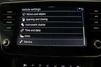 Skoda Superb 1.4 TSI iV 13kWh SE Technology Estate 5dr Petrol Plug-in Hybrid 