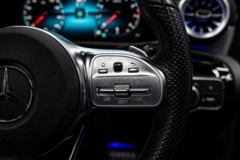 MERCEDES-BENZ CLA 2.0 CLA 220 AMG Line Premium+ D Auto 4dr