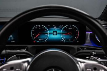 MERCEDES-BENZ CLA 2.0 CLA 220 AMG Line Premium+ D Auto 4dr