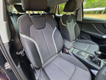 AUDI Q2 1.4 Q2 Sport TFSI 5dr
