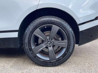 Land Rover Range Rover Velar 2.0 D180 R-Dynamic S SUV 5dr Diesel Auto 4WD Euro 6 (s/s) (180 p