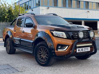 Nissan Navara 2.3 dCi Tekna Pickup Double Cab 4dr Diesel Manual 4WD Euro 5 (19