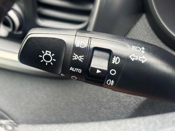 Kia Sorento 2.2 CRDi KX-2 SUV 5dr Diesel Auto AWD Euro 6 (s/s) (197 bhp)