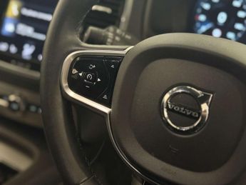 VOLVO XC90 2.0 XC90 R-Design Pro B5 MHEV AWD Auto 4WD 5dr