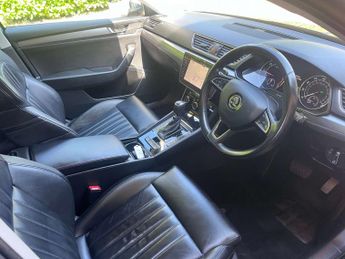 Skoda SUPERB 2.0 Superb SE L Executive TDI Semi-Auto 5dr