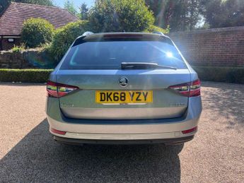 Skoda SUPERB 2.0 Superb SE L Executive TDI Semi-Auto 5dr