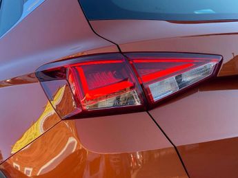 SEAT Arona 1.6 TDI XCELLENCE SUV 5dr Diesel DSG Euro 6 (s/s) (95 ps)